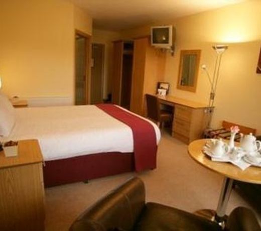County Arms Hotel Birr