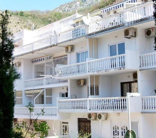 Villa Nikola Kentera