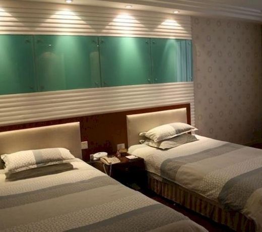 Tiantian Yugang Hotel