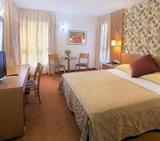 The Lusky- Great Small Hotel