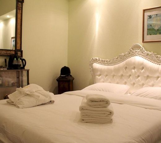 Anna Boutique Residence