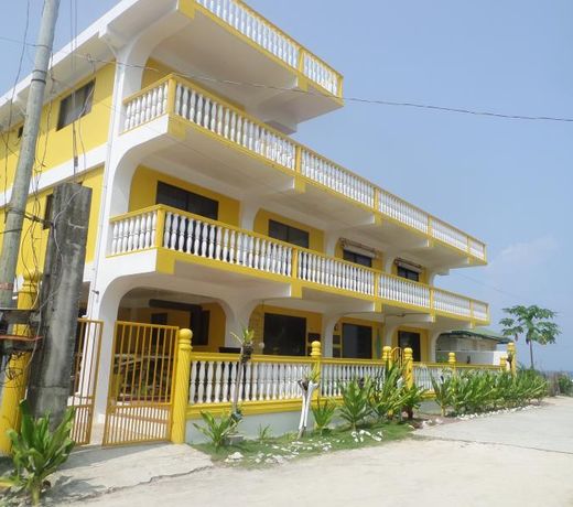 Sailfish Bay Surf & Big Game Fishing Lodge