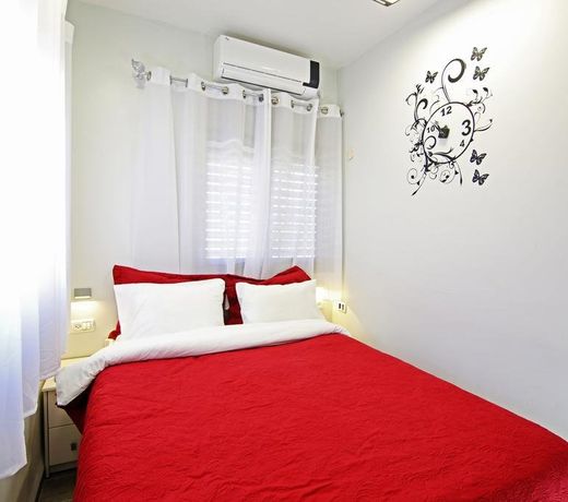 Sea Plaza Residence