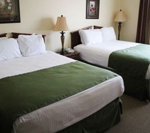Edgewood Hotel & Suites