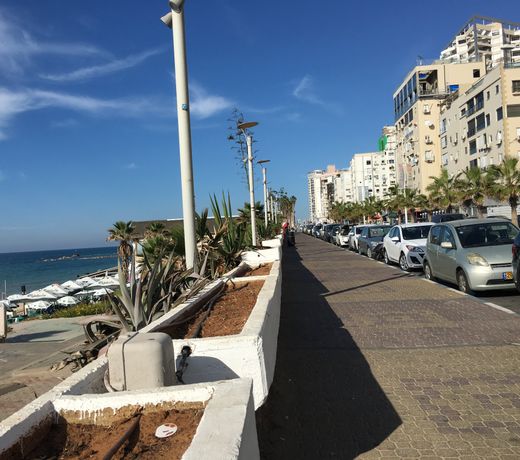 Armon Yam Hotel