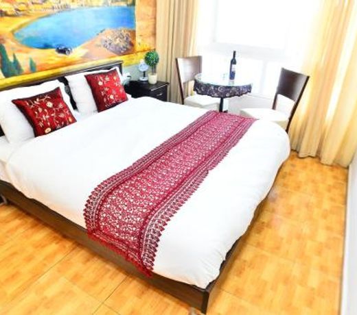 Avital Hotel