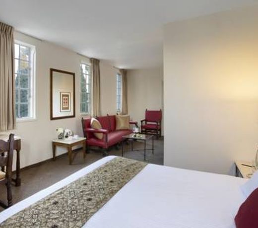 YMCA Three Arches Hotel