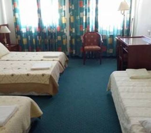 Rosary Sister Guest House Ein Karem