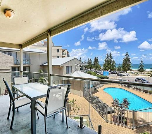 Scarborough Beach Front Resort - Shell Seven