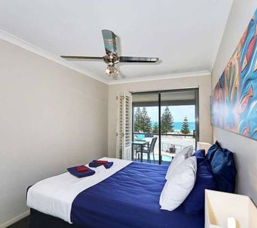 Scarborough Beach Front Resort - Shell Seven
