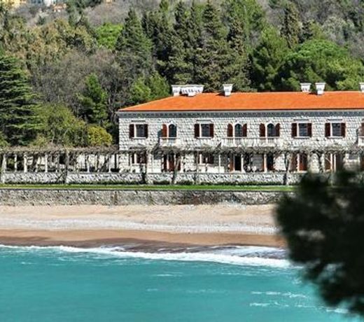 Aman Sveti Stefan