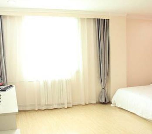 Super 8 Hotel(Handan Railway Station)