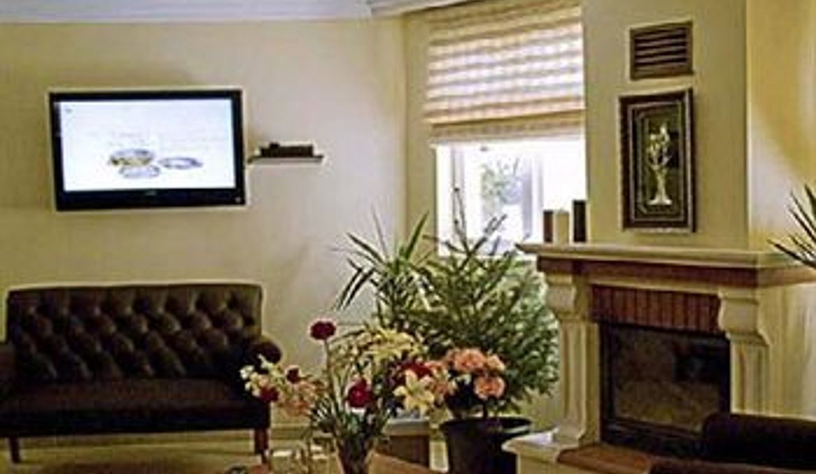 Marine House Boutique Hotel