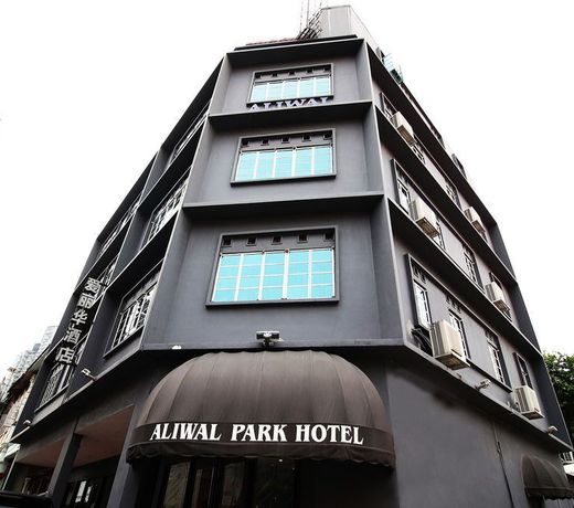 Aliwal Park Hotel