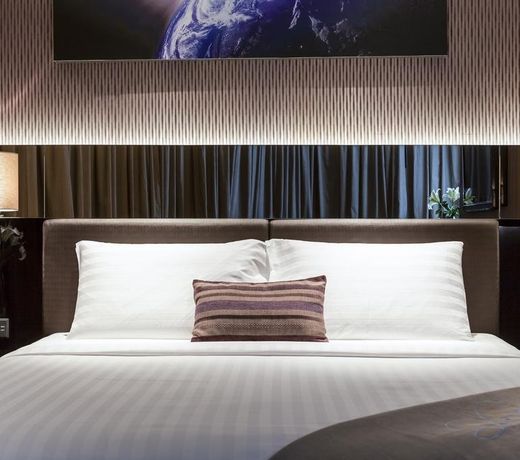 The Continent Hotel Bangkok by Compass Hospitality - SHA Extra Plus