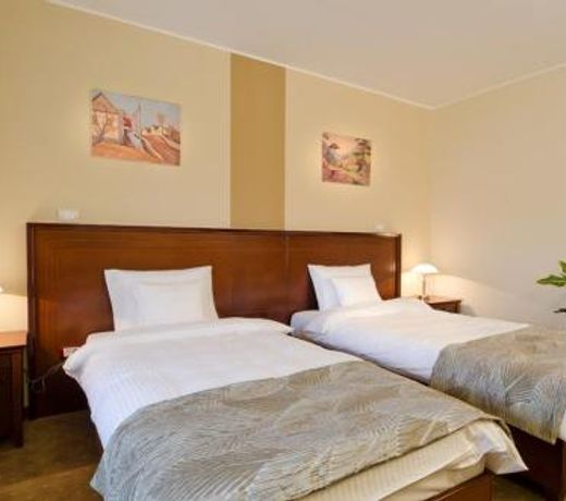 Garni Hotel Semlin B&B