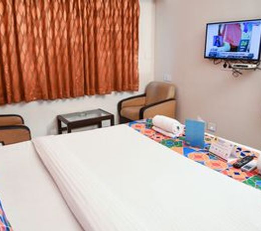 FabHotel Kinnera Comforts Railway Station