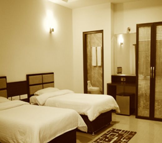 Hotel Surya, Kaiser Palace
