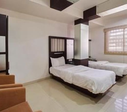 Sapphire Regency Hotel