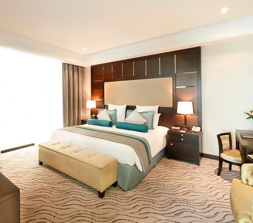 Park Regis Kris Kin Hotel