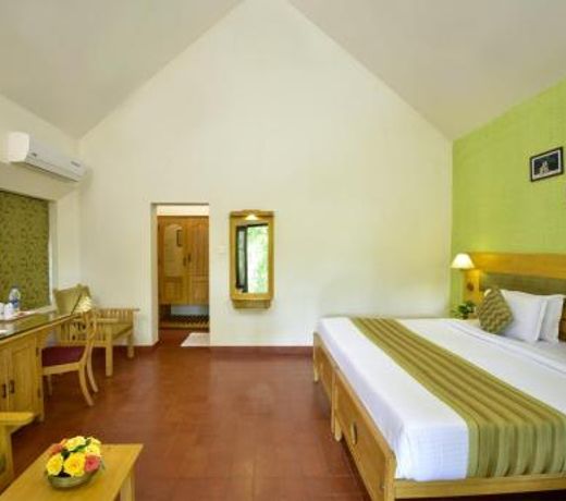 Hotel Treetop