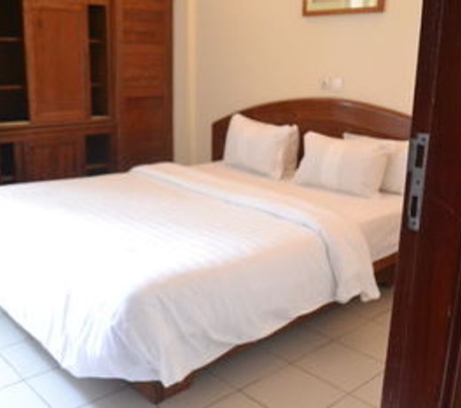 Planet Hotel