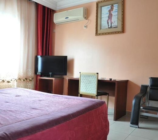 Somatel Hotel