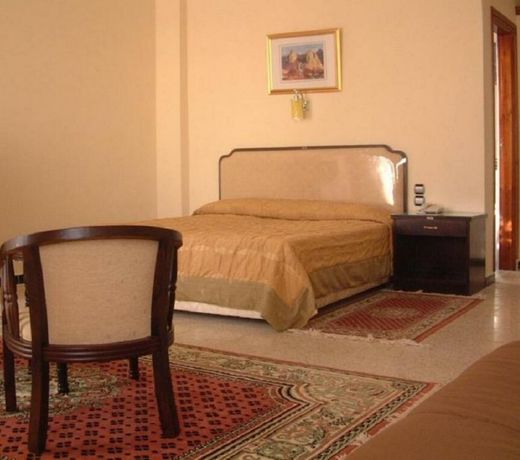 HOTEL LE MAJESTIC ANNABA