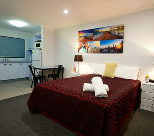 Beach n Reef Motel Self Contained Units