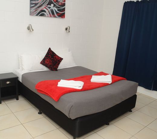 Capricorn Hotel