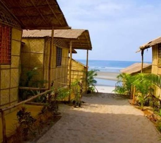 DOLPHIN BEACH RESORT