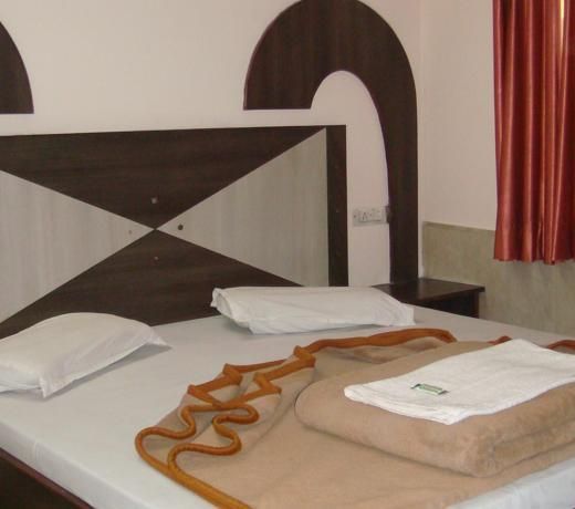 HOTEL PUKHRAJ