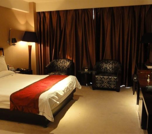 Casa International Business Hotel
