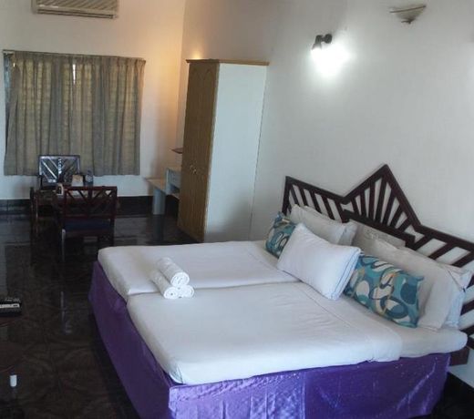 RAJA HOTEL