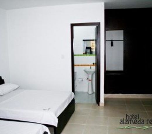 Hotel Alameda Real