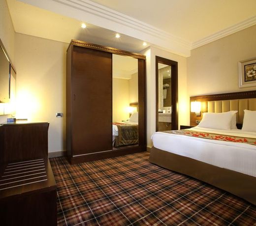 Lancaster Suites Raouche