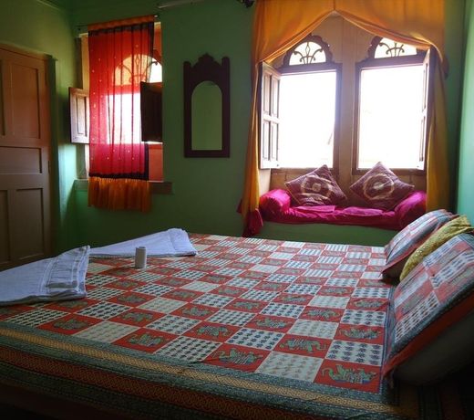 Ganesh Guest House