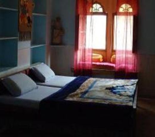 Ganesh Guest House