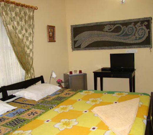 Kumar's Mountain View Cottage