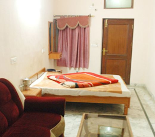 Hotel Royal Palace Chandigarh