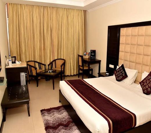 Hotel Metro 43