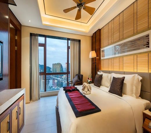 Crowne Plaza Sanya City Center, an IHG Hotel
