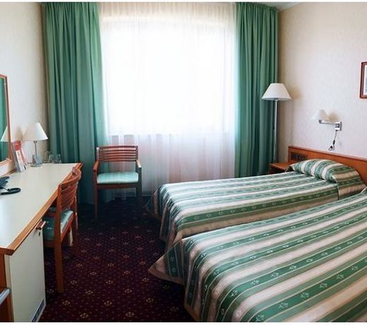 Karavella Hotel