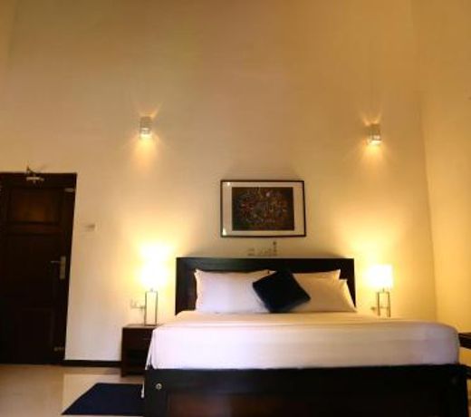 Super Spacious Amazing Private Holiday Villa 10 min to Hikkaduwa Beach
