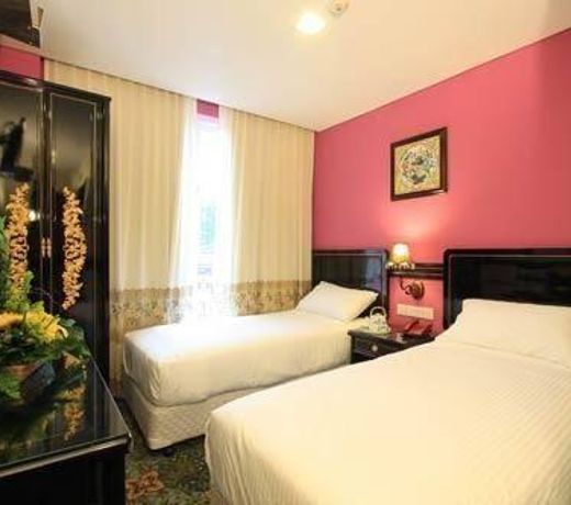 RedDoorz Hotel near Marine Parade Central (SG Clean Certified)