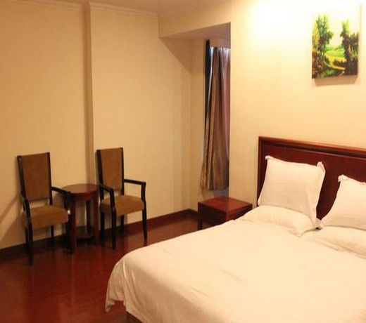 GreenTree Inn ShaoXing Middle ZhongXing Road LuXun Former Residence Shell Hotel