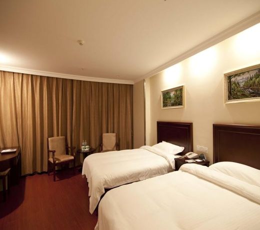 GreenTree Inn Henan Kaifeng Gulou Square Express hotel