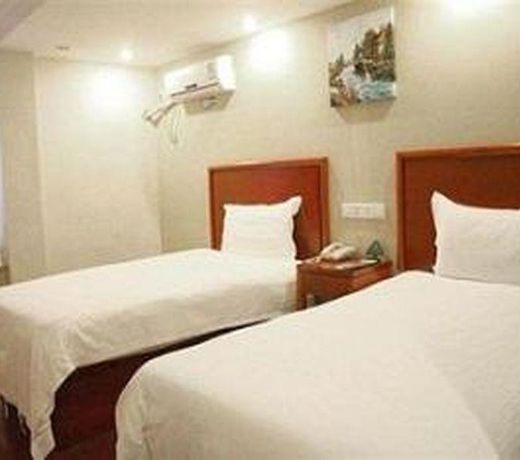 GreenTree Inn Chongqing Jiefangbei Xinmin Street Express Hotel