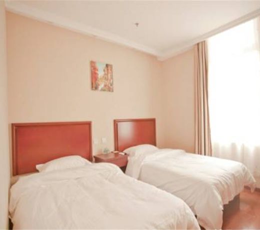 GreenTree Inn Liaoning Dalian Railway Station South Shengli Square Express Hotel