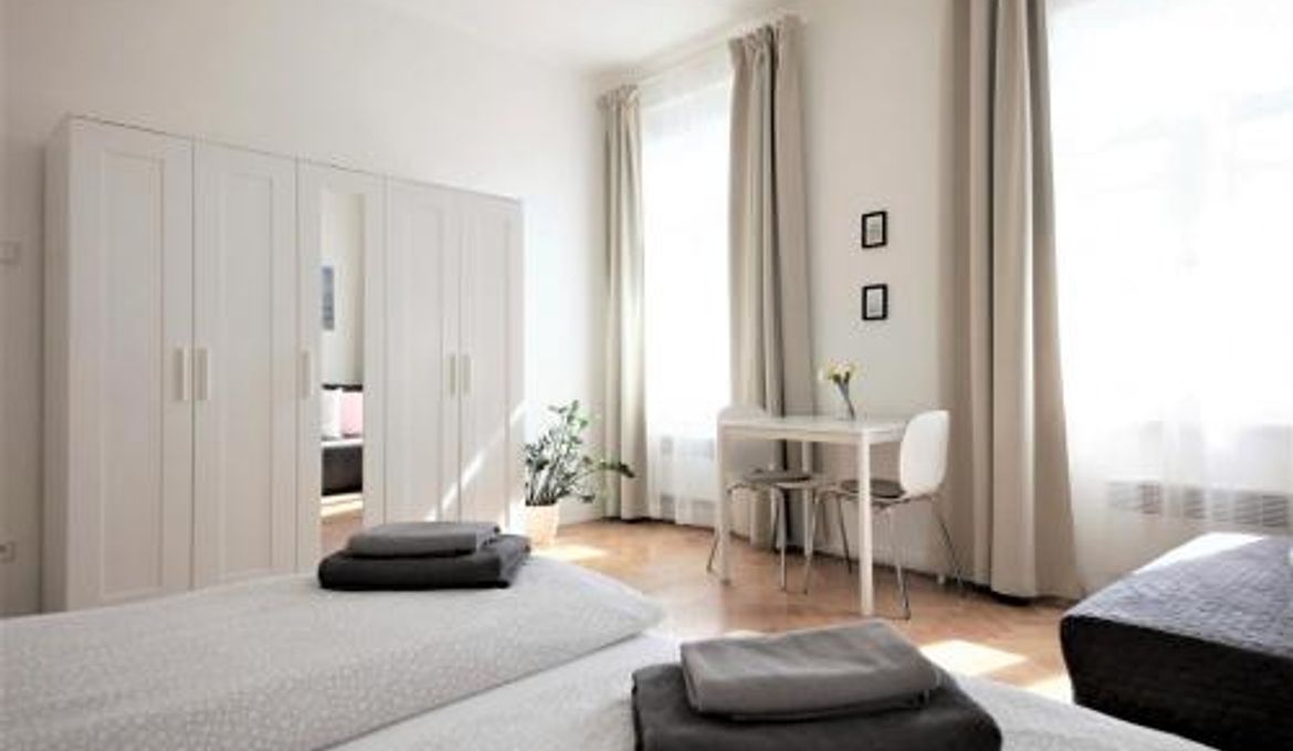 Angel City Apartments